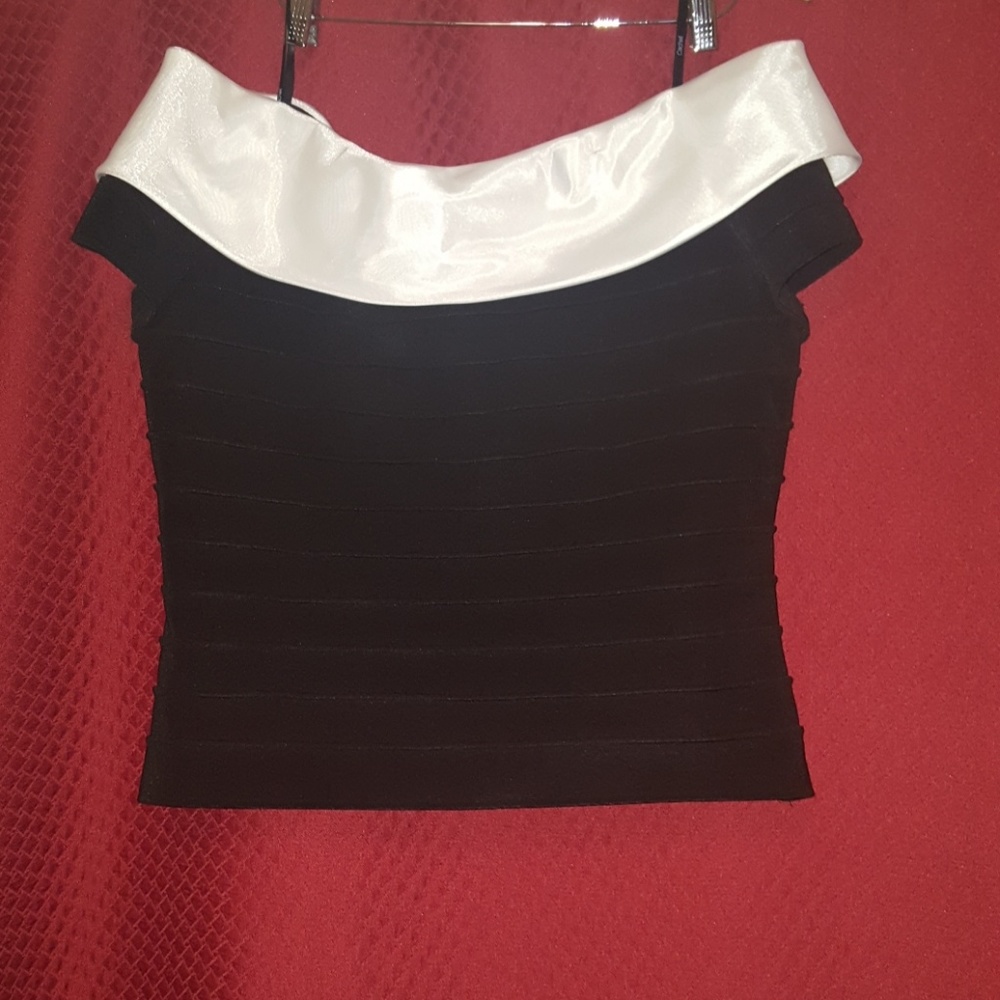 Off the shoulders top